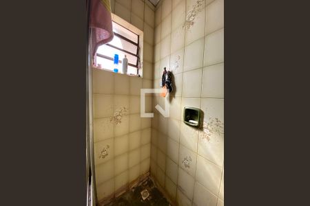 Casa à venda com 429m², 3 quartos e 2 vagasBanheiro