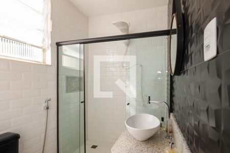 Apartamento à venda com 78m², 3 quartos e sem vaga Apartamento à venda com 78m², 3 quartos e sem vagaBanheiro Corredor