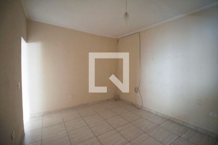 Dormitório de casa para alugar com 1 quarto, 50m² em Parque dos Bancários, São Paulo