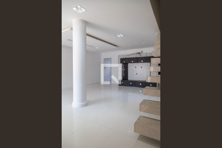 Sala  de casa para alugar com 3 quartos, 290m² em Vargem Grande, Rio de Janeiro