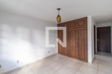 Casa à venda com 162m², 3 quartos e 2 vagas Casa à venda com 162m², 3 quartos e 2 vagasSuíte