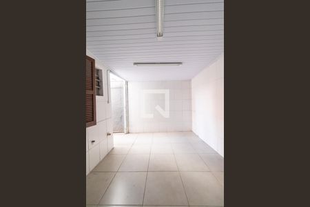 Casa à venda com 162m², 3 quartos e 2 vagas Casa à venda com 162m², 3 quartos e 2 vagasEdícula