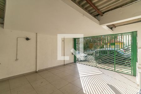 Casa à venda com 162m², 3 quartos e 2 vagas Casa à venda com 162m², 3 quartos e 2 vagasGaragem