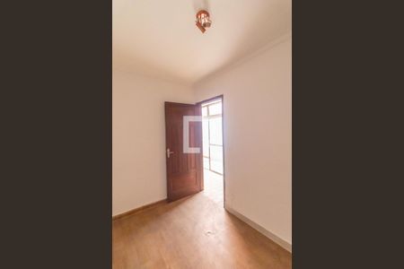 Casa à venda com 162m², 3 quartos e 2 vagas Casa à venda com 162m², 3 quartos e 2 vagasQuarto de Serviço