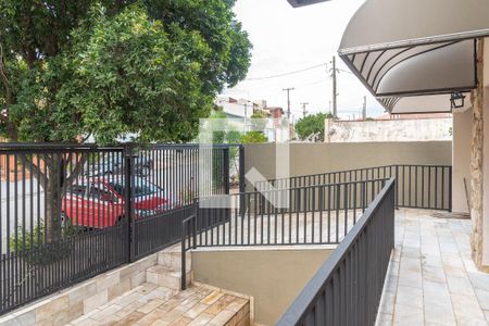 Casa à venda com 350m², 4 quartos e 2 vagasSacada do Quarto 2