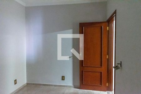 Casa à venda com 350m², 4 quartos e 2 vagasQuarto 3