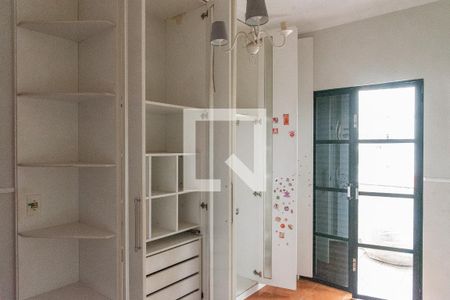 Casa à venda com 350m², 4 quartos e 2 vagasQuarto 1