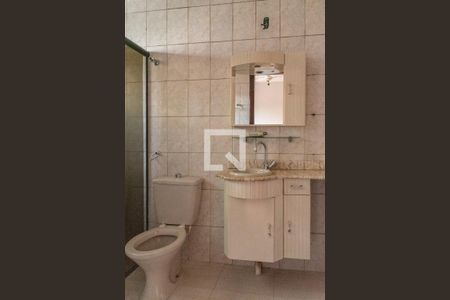 Casa à venda com 350m², 4 quartos e 2 vagasBanheiro da Suíte