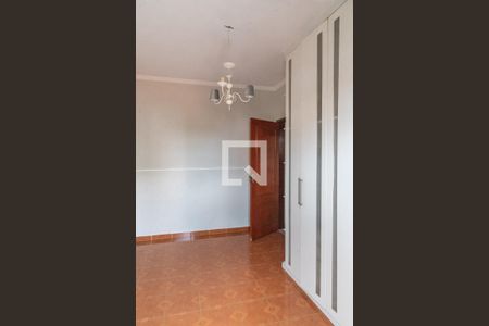 Casa à venda com 350m², 4 quartos e 2 vagasQuarto 1