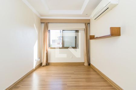 Apartamento à venda com 75m², 2 quartos e 1 vaga