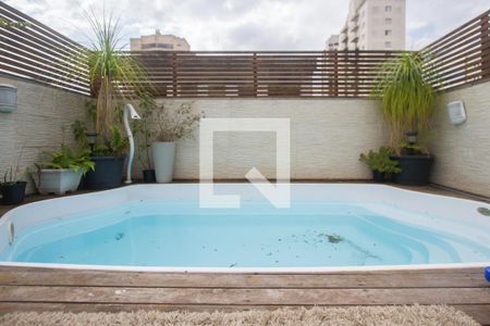 Casa à venda com 457m², 3 quartos e 2 vagasPiscina