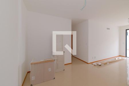 Apartamento à venda com 253m², 3 quartos e 2 vagas Apartamento à venda com 253m², 3 quartos e 2 vagasSala