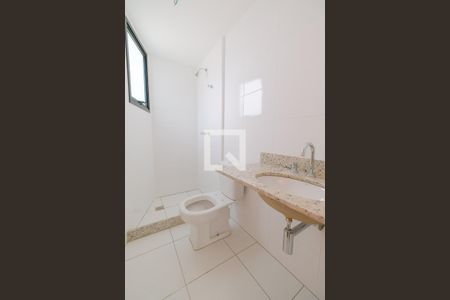 Apartamento à venda com 253m², 3 quartos e 2 vagas Apartamento à venda com 253m², 3 quartos e 2 vagasBanheiro da Suíte