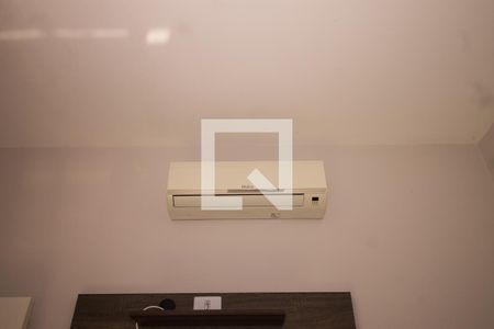 Casa de condomínio à venda com 250m², 3 quartos e 2 vagas Casa de condomínio à venda com 250m², 3 quartos e 2 vagasQuarto de Serviço