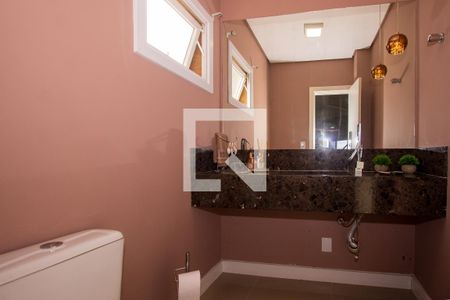 Casa de condomínio à venda com 250m², 3 quartos e 2 vagas Casa de condomínio à venda com 250m², 3 quartos e 2 vagasLavabo