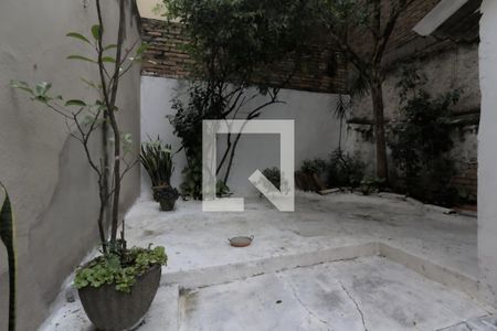 Casa à venda com 148m², 3 quartos e sem vaga Casa à venda com 148m², 3 quartos e sem vagaQuintal