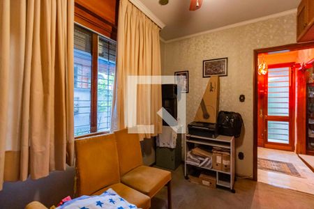 Casa para alugar com 700m², 3 quartos e 4 vagas Casa para alugar com 700m², 3 quartos e 4 vagasEscritório