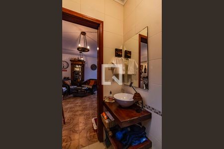 Casa para alugar com 700m², 3 quartos e 4 vagas Casa para alugar com 700m², 3 quartos e 4 vagasBanheiro de Serviço