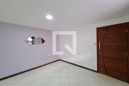 Sala de casa de condomínio para alugar com 2 quartos, 60m² em Cachambi, Rio de Janeiro