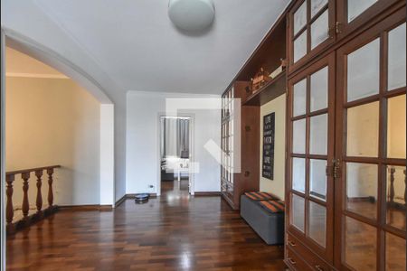Casa à venda com 848m², 5 quartos e 8 vagasSala Superior 