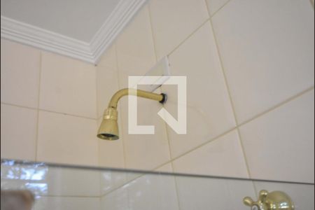 Casa à venda com 848m², 5 quartos e 8 vagasBanheiro Suíte 04