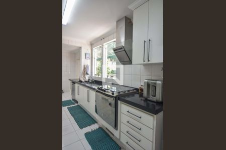 Casa à venda com 848m², 5 quartos e 8 vagasCozinha