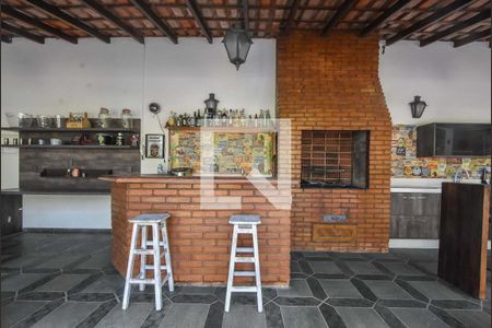 Casa à venda com 848m², 5 quartos e 8 vagasVaranda Gourmet 