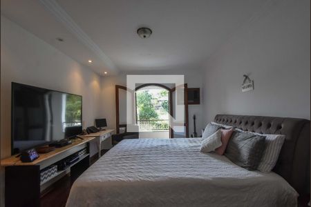 Casa à venda com 848m², 5 quartos e 8 vagasSuíte 01