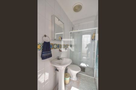 Casa à venda com 848m², 5 quartos e 8 vagasBanheiro