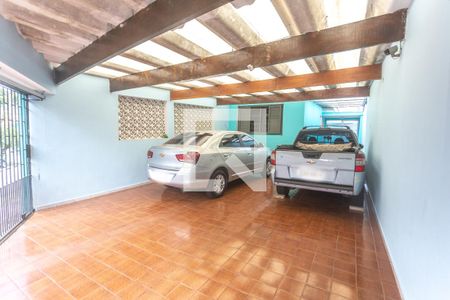 Casa à venda com 220m², 3 quartos e 2 vagas Casa à venda com 220m², 3 quartos e 2 vagasGaragem