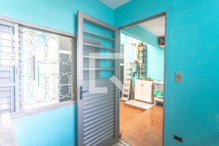 Casa à venda com 220m², 3 quartos e 2 vagas Casa à venda com 220m², 3 quartos e 2 vagasÁrea de serviço