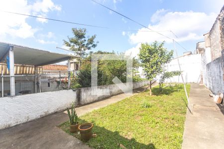 Casa à venda com 220m², 3 quartos e 2 vagas Casa à venda com 220m², 3 quartos e 2 vagasJardim
