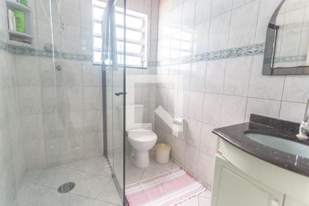 Casa à venda com 220m², 3 quartos e 2 vagas Casa à venda com 220m², 3 quartos e 2 vagasBanheiro