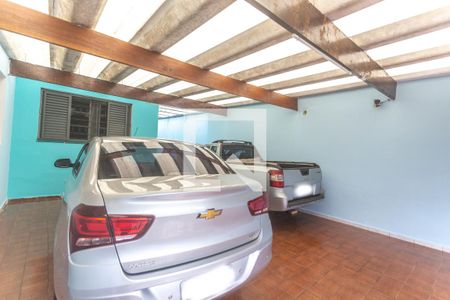 Casa à venda com 220m², 3 quartos e 2 vagas Casa à venda com 220m², 3 quartos e 2 vagasGaragem