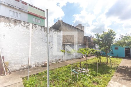 Casa à venda com 220m², 3 quartos e 2 vagas Casa à venda com 220m², 3 quartos e 2 vagasJardim