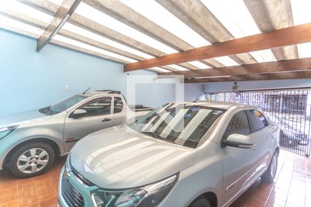 Casa à venda com 220m², 3 quartos e 2 vagas Casa à venda com 220m², 3 quartos e 2 vagasGaragem