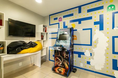 Apartamento à venda com 47m², 2 quartos e sem vaga Apartamento à venda com 47m², 2 quartos e sem vagaSala de jogos