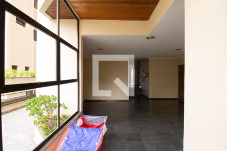 Apartamento à venda com 144m², 4 quartos e 2 vagas Apartamento à venda com 144m², 4 quartos e 2 vagasÁrea comum - Salão de festas