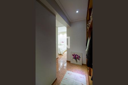 Apartamento à venda com 144m², 4 quartos e 2 vagas Apartamento à venda com 144m², 4 quartos e 2 vagasCloset da Suíte