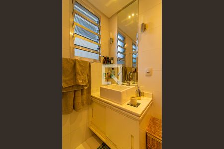 Apartamento à venda com 97m², 2 quartos e sem vaga Apartamento à venda com 97m², 2 quartos e sem vagaBanheiro da Suíte
