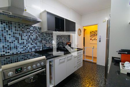 Apartamento à venda com 97m², 2 quartos e sem vaga Apartamento à venda com 97m², 2 quartos e sem vagaCozinha