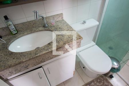 Casa à venda com 400m², 3 quartos e 7 vagasBanheiro da Suíte 2