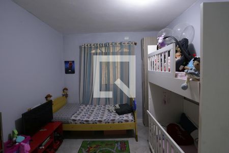 Casa à venda com 270m², 4 quartos e 2 vagasQuarto - Casa 2