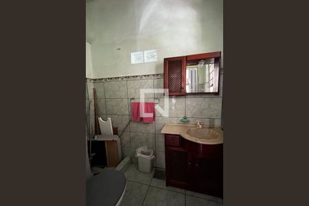 Casa à venda com 145m², 3 quartos e sem vagaBanheiro de Serviço