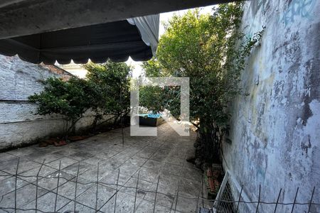 Casa à venda com 145m², 3 quartos e sem vagaVista 