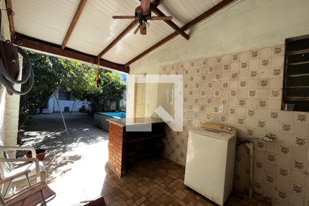 Casa à venda com 145m², 3 quartos e sem vagaÁrea Gourmet