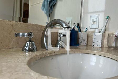 Apartamento à venda com 130m², 3 quartos e 2 vagas Apartamento à venda com 130m², 3 quartos e 2 vagasBanheiro - Torneira