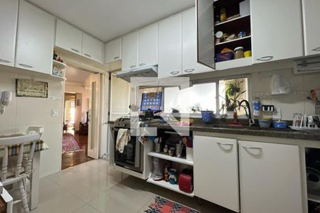 Apartamento à venda com 130m², 3 quartos e 2 vagas Apartamento à venda com 130m², 3 quartos e 2 vagasCozinha