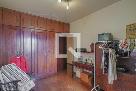 Casa à venda com 360m², 6 quartos e 2 vagasQuarto 4