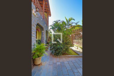 Casa à venda com 360m², 6 quartos e 2 vagasJardim